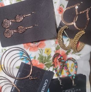 5 pairs of earrings mixed styles